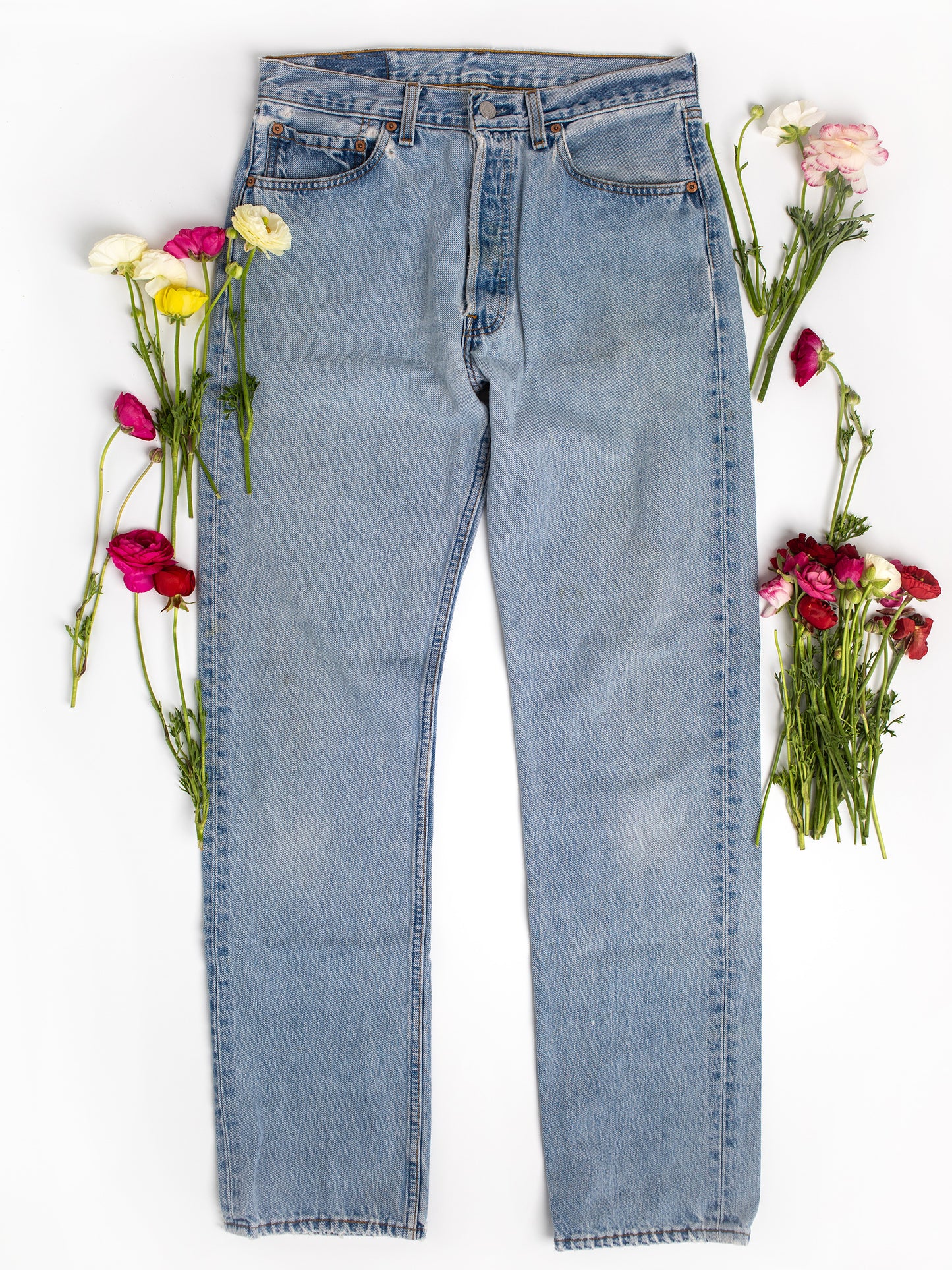 Vintage Levi's 501's 32 x 34 (80s-90s) Made in USA
