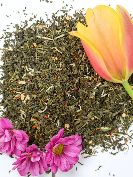 Organic Coconut Ginger Antioxidant Green Tea, Giving mindfulness & focus, Brews to create a light green color, Provides antioxidants which may reduce inflammation & cell oxidation, Contains caffeine, Can be served hot or cold.