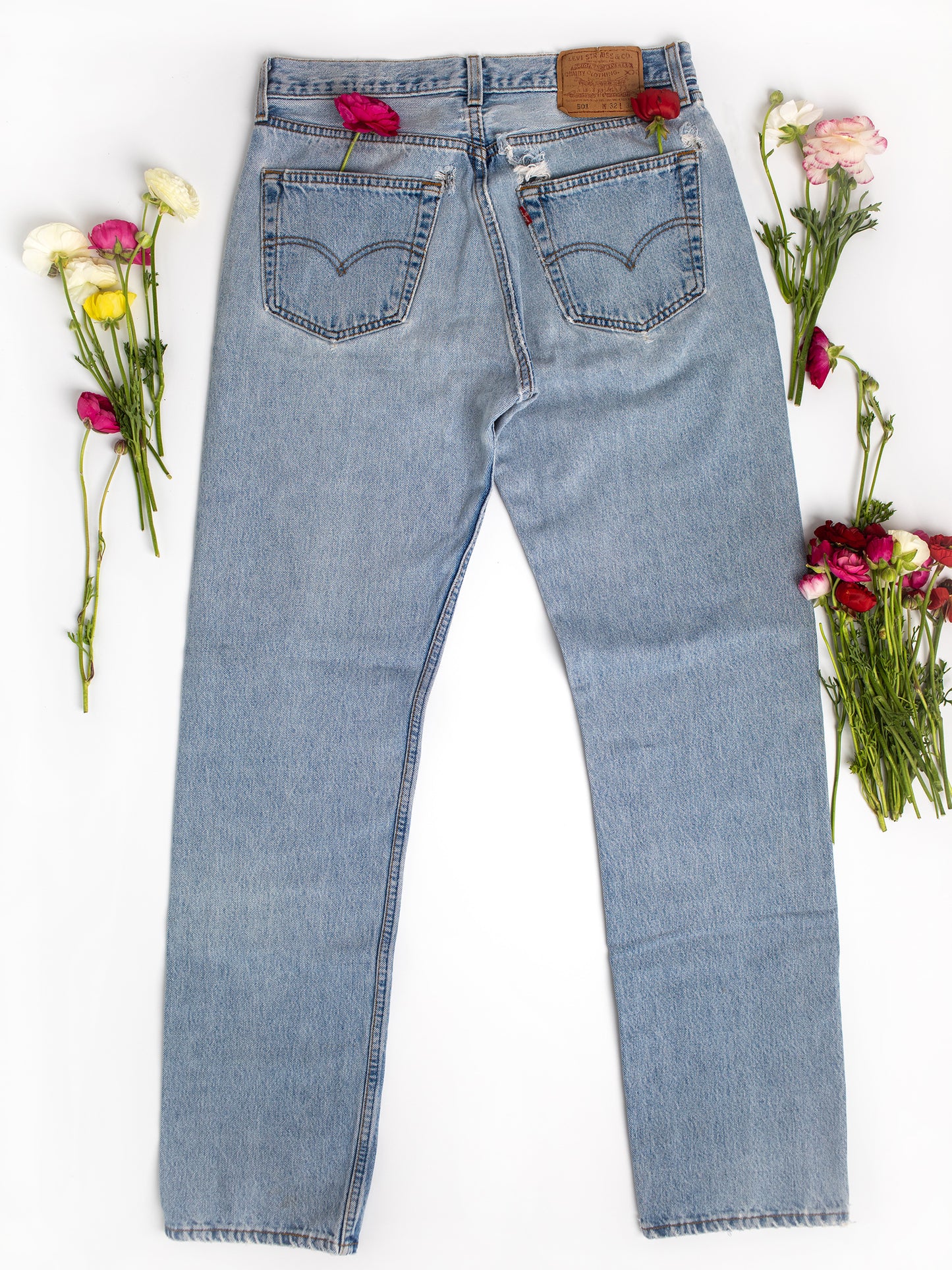 Vintage Levi's 501's 32 x 34 (80s-90s) Made in USA