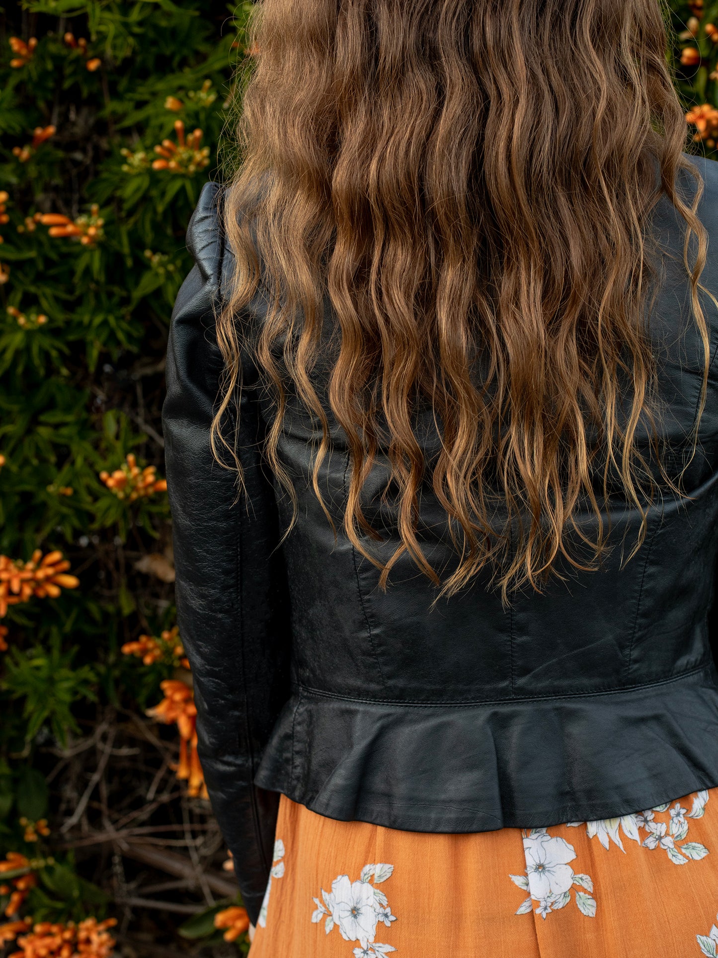 Vintage Fitted Black Leather Blazer-style Jacket (1980s)