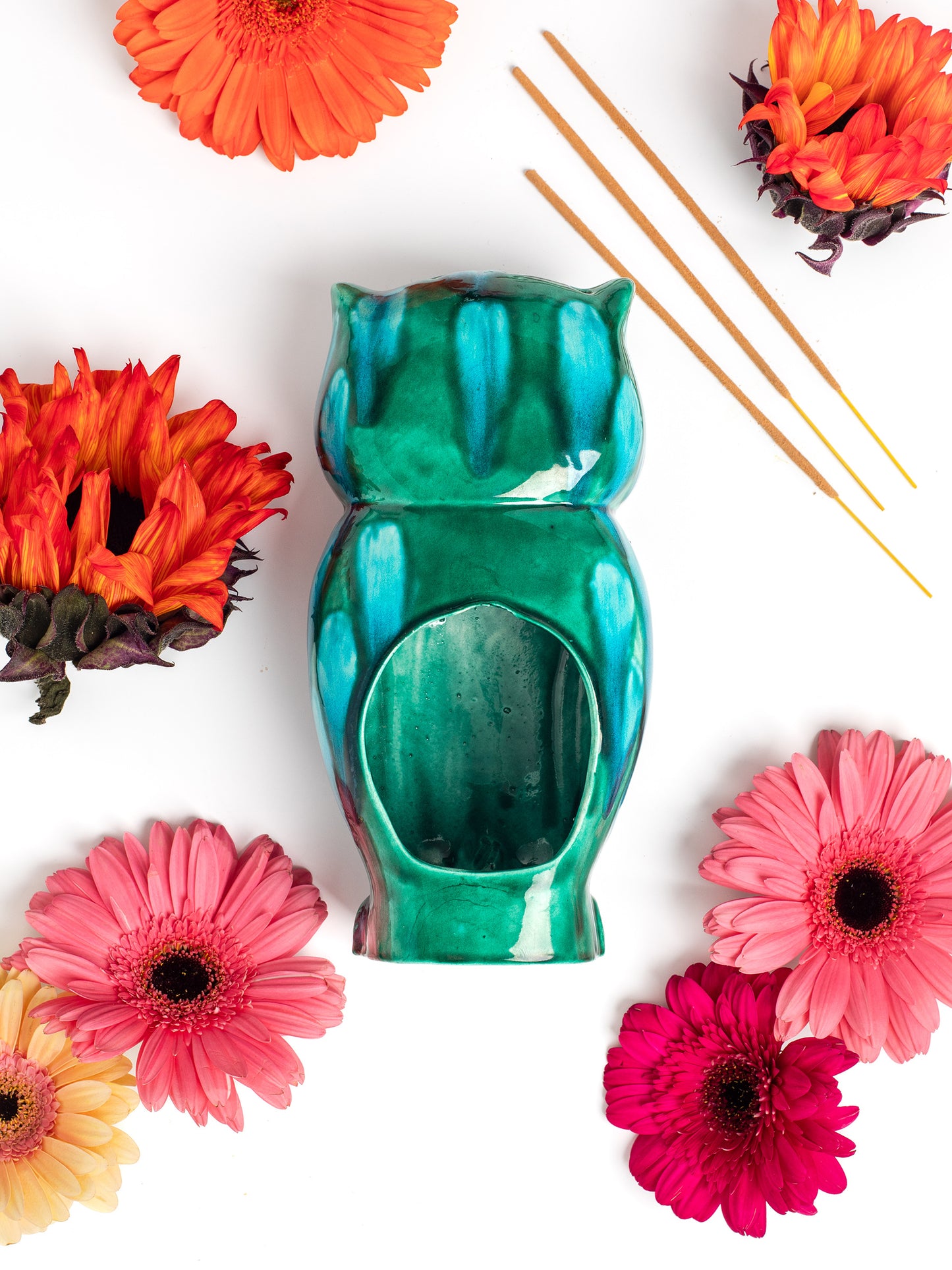 Vintage Psychedelic Blue-Green Japanese Ceramic Owl Incense Holder (1960s-70s)