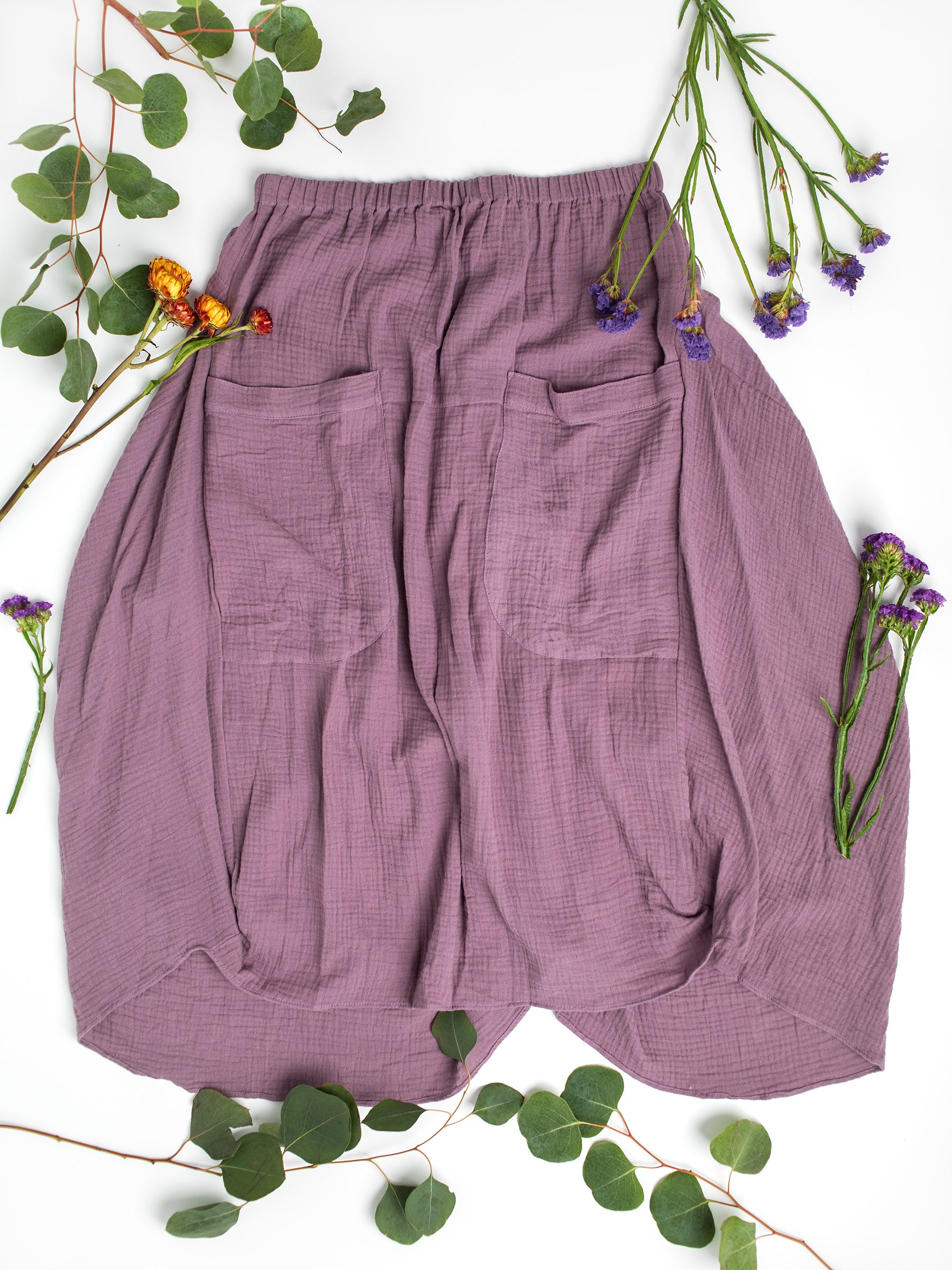 Women's Fashion: Fun Skirt in Sustainable Organic Cotton XS-XL, Swingy with a mini train in the back for that Vintage Divine Goddess Natural Mermaid vibe, wear for Fun Times at the beach, in the woods, at brunch, on vacation, for travel, events, weddings... because it just looks good on everyone!