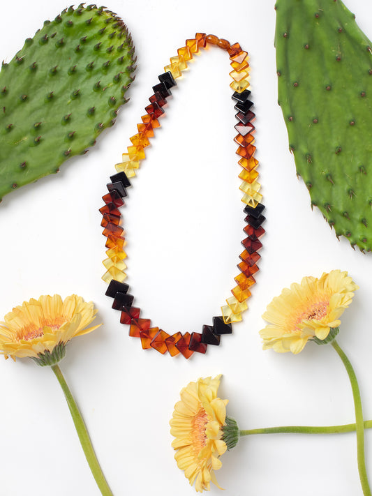 Tsigrado Beach Amber Necklace