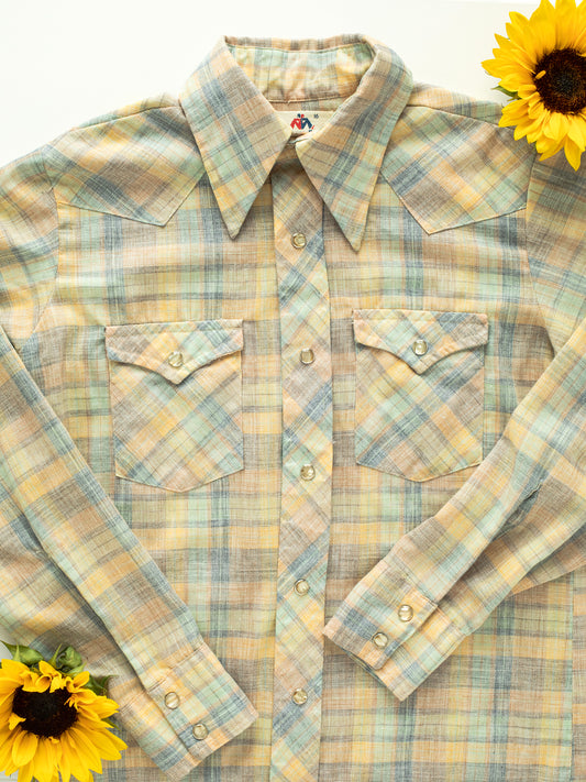 Vintage Pastel-Colored Wrangler Long-Sleeve Pearl-Snap Button Down Shirt (70s)