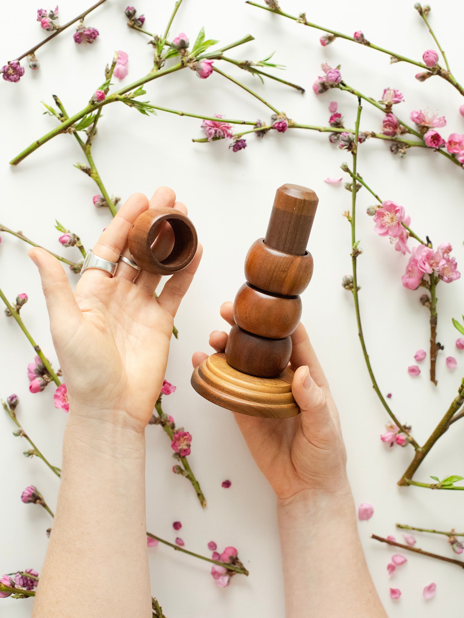 Vintage Solid Walnut Wood Napkin Rings, Earth-friendly napkin rings, Rich Brown color, Ozark Walnutware, 1970s, Like New, Holds 4 napkin rings, Native Walnut Wood, Made in Ozark, Missouri, Native Wood Prod, Inc, Sourced in California.